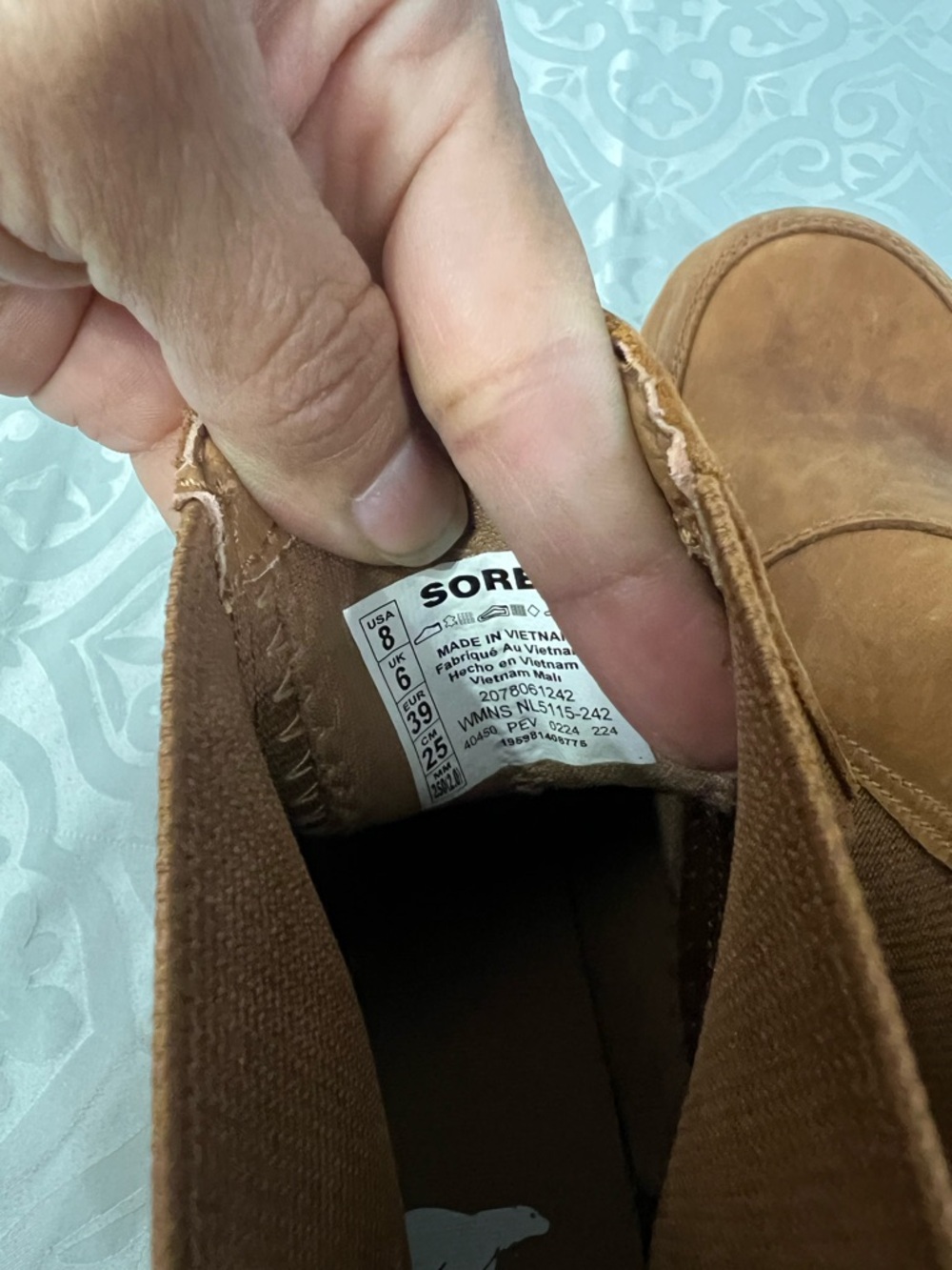 Sorel Brown Tan Chelsea Ankle Boots size 8 caramel color - Picture 11 of 13